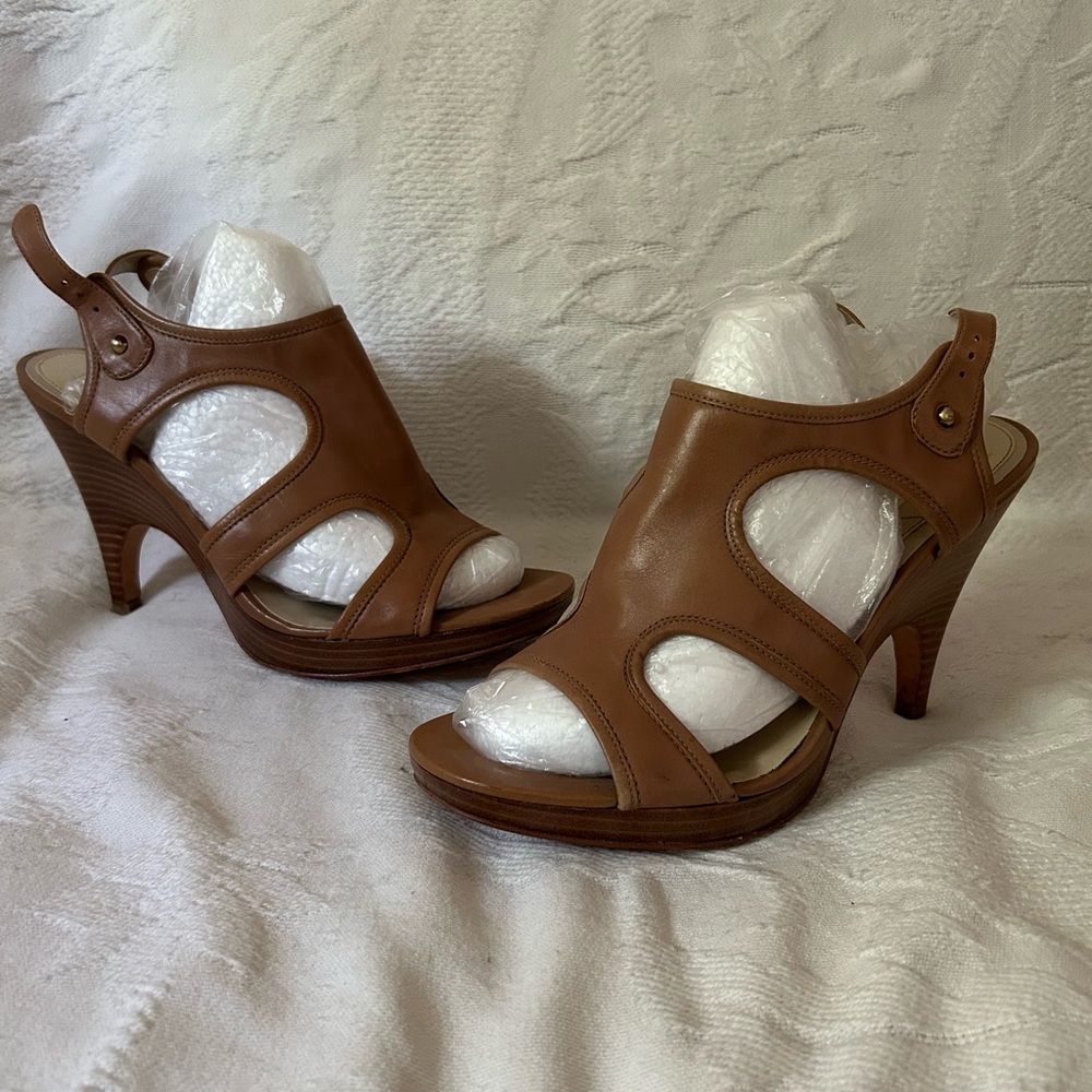 Joan & David Tan Leather Strap Sandal with Wooden Heel